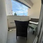 Flowers, Free Garage Parking * זאדאר